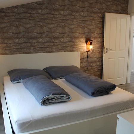 Design Immo Ferienwohnung Rhein-Main رودغاو المظهر الخارجي الصورة